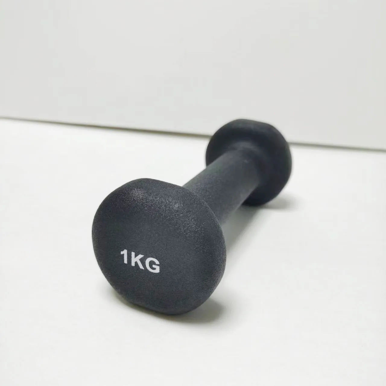 1Pc Dipped Dumbbells 0.5-1.5Kg Fitness Dumbbell Women Teens Children Cast Iron Mini Portable Dumbbells for Home Office Gym
